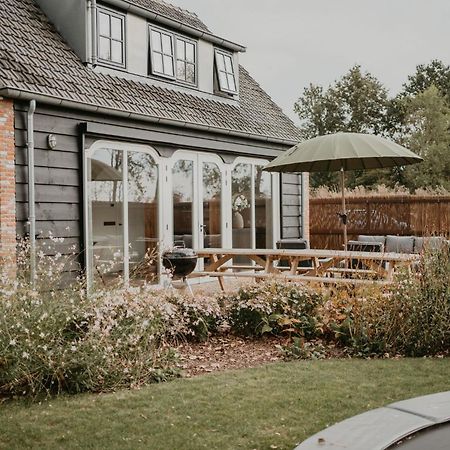 Nieuw Landelijk Vakantiehuis Aan Zee オーストカペッレ エクステリア 写真