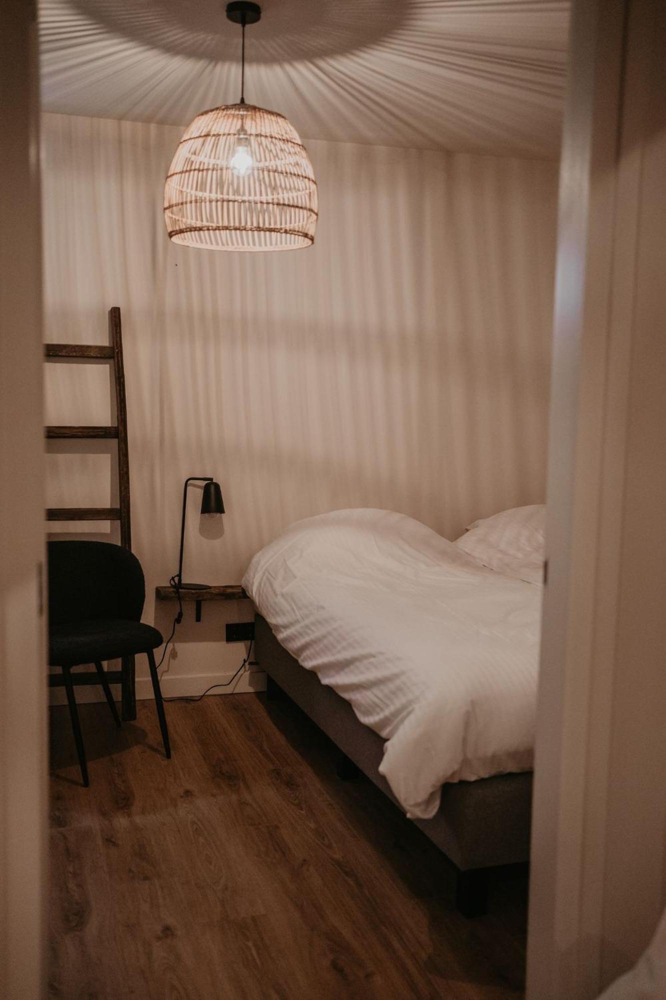 Nieuw Landelijk Vakantiehuis Aan Zee オーストカペッレ エクステリア 写真