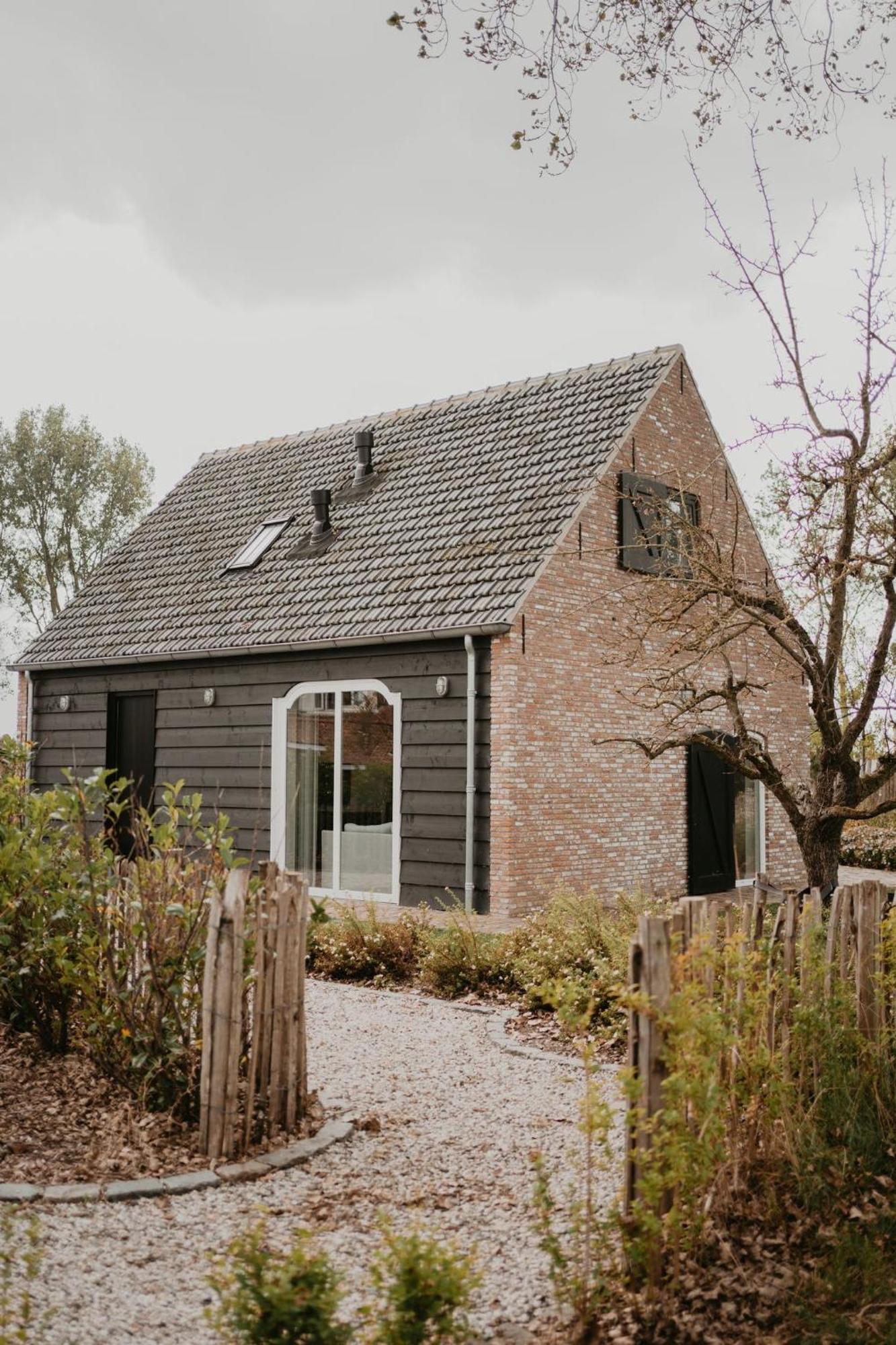 Nieuw Landelijk Vakantiehuis Aan Zee オーストカペッレ エクステリア 写真