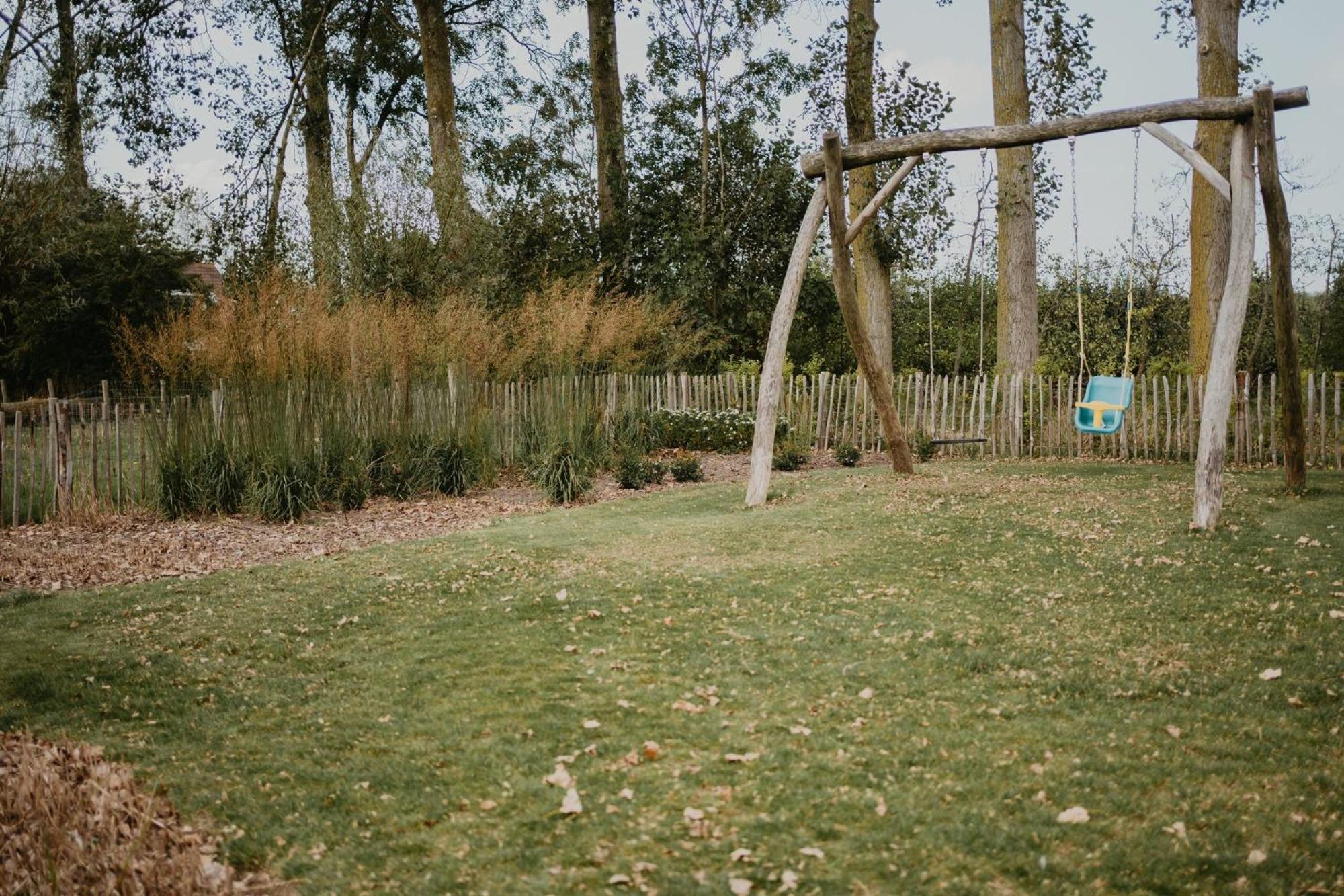 Nieuw Landelijk Vakantiehuis Aan Zee オーストカペッレ エクステリア 写真